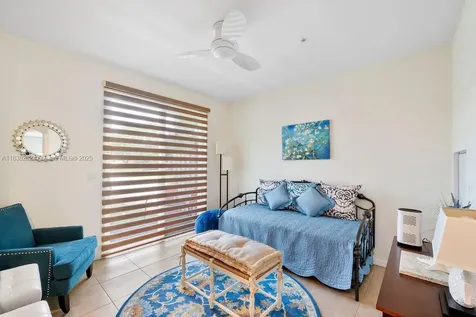 2851 W Prospect Road Tamarac FL 33309