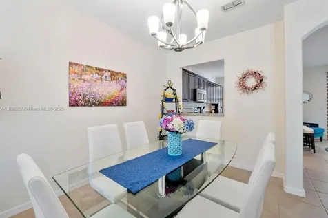 2851 W Prospect Road Tamarac FL 33309