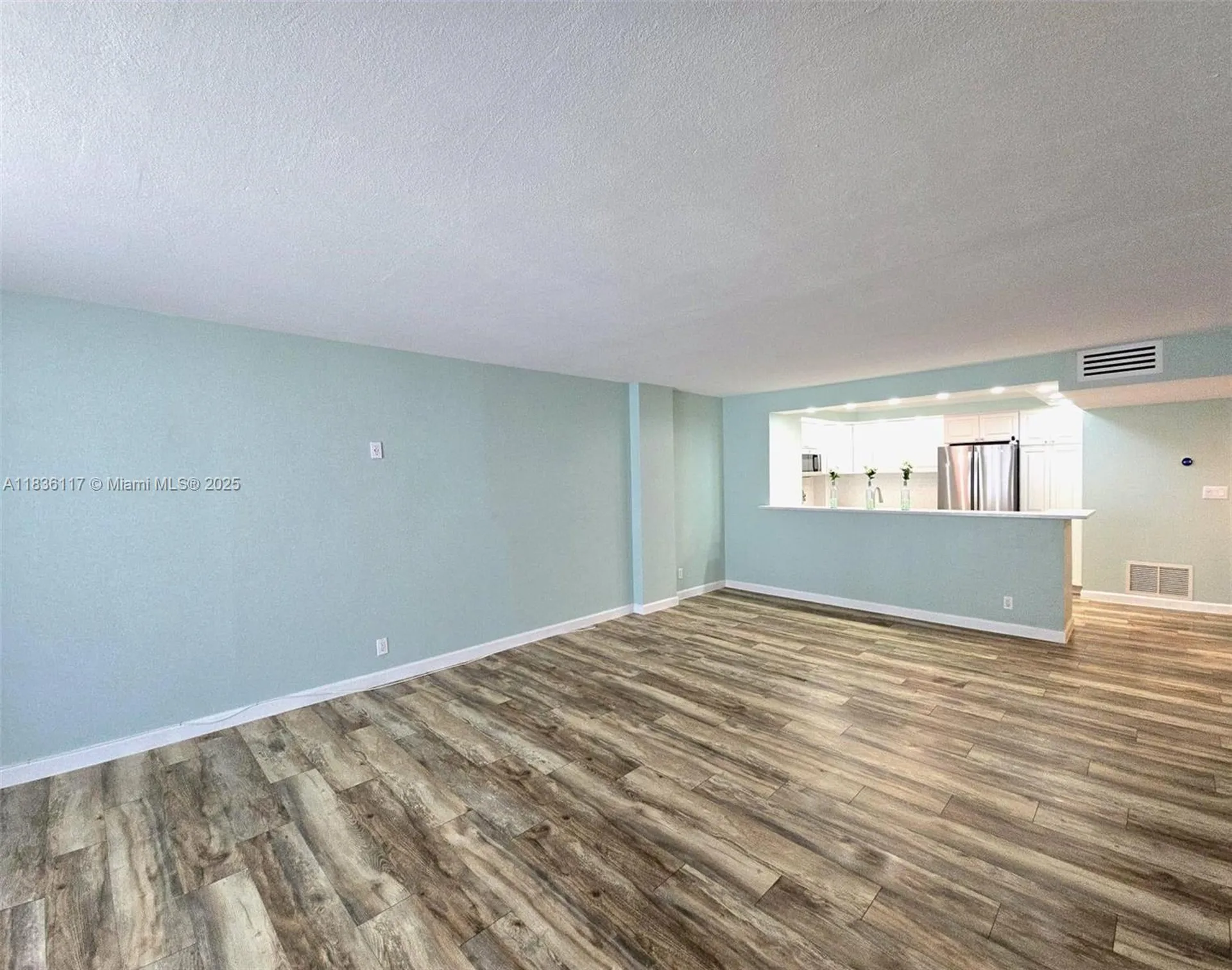 1147 Hillsboro Mile Hillsboro Beach FL 33062