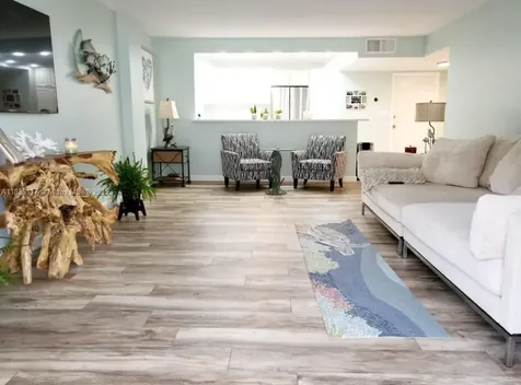 1147 Hillsboro Mile Hillsboro Beach FL 33062
