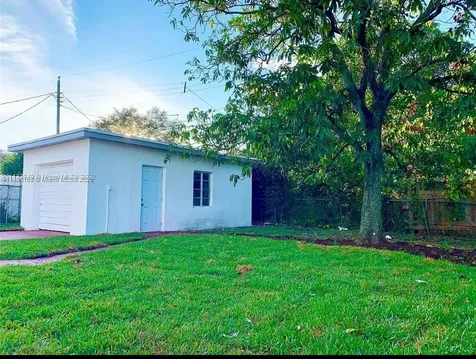 1226 NW 103rd Street Miami FL 33147