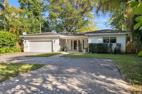 11433 NE 6th Avenue Biscayne Park FL 33161