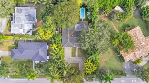 11433 NE 6th Avenue Biscayne Park FL 33161