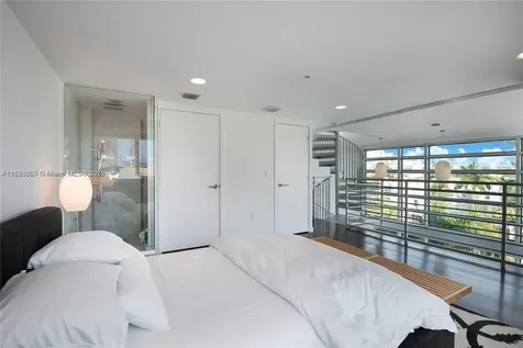 421 Meridian Avenue Miami Beach FL 33139