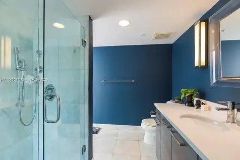 421 Meridian Avenue Miami Beach FL 33139