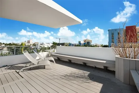 421 Meridian Avenue Miami Beach FL 33139
