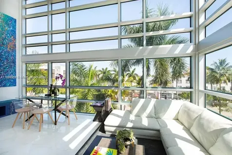 421 Meridian Avenue Miami Beach FL 33139