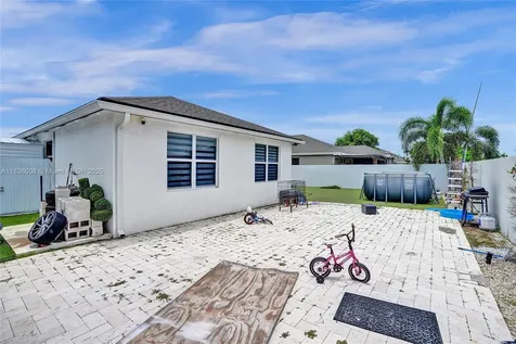 27563 SW 133rd Avenue Homestead FL 33032