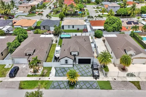 27563 SW 133rd Avenue Homestead FL 33032