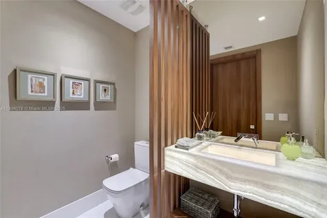 16901 Collins Avenue Sunny Isles Beach FL 33160