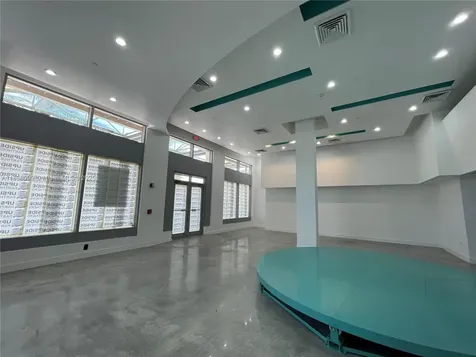 1451 Ocean Drive Miami Beach FL 33139