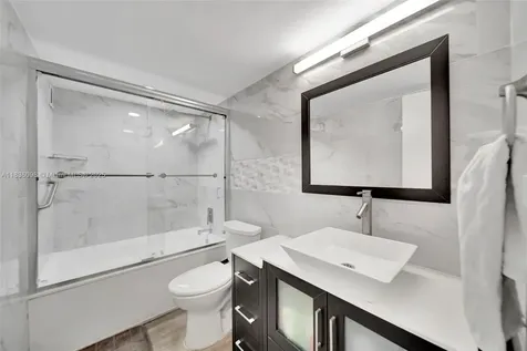 5005 Collins Avenue Miami Beach FL 33140