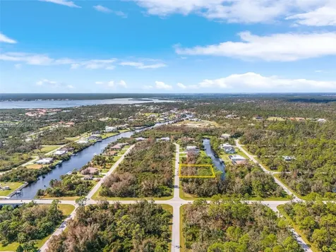 13301 Palau Circle Port Charlotte FL 33953