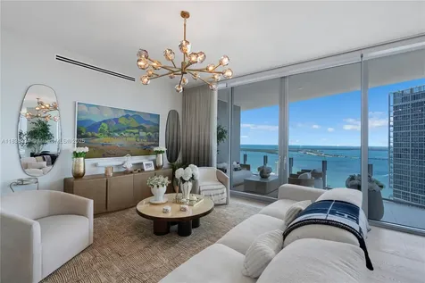 300 Biscayne Boulevard Way Miami FL 33131