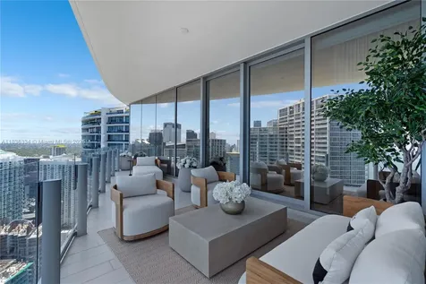 300 Biscayne Boulevard Way Miami FL 33131
