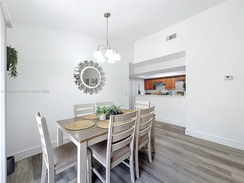 1309 SW 75th Avenue North Lauderdale FL 33068