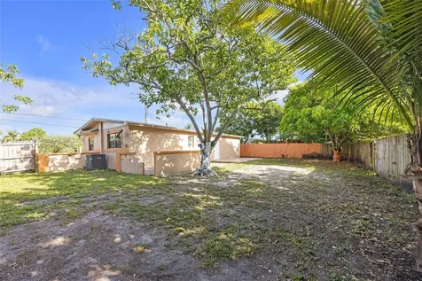 1160 NW 47th Avenue Lauderhill FL 33313
