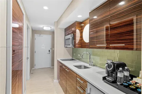 551 N Fort Lauderdale Beach Boulevard Fort Lauderdale FL 33304