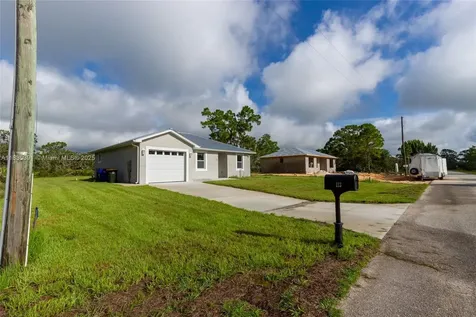 113 Gull Avenue NW Lake Placid FL 33852