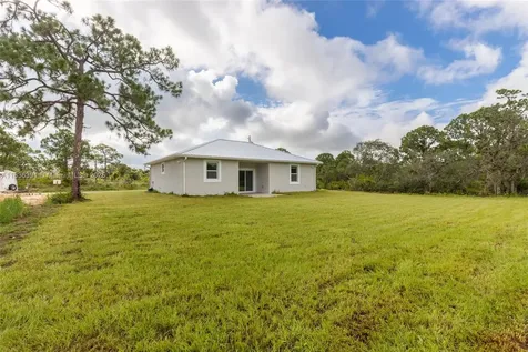 113 Gull Avenue NW Lake Placid FL 33852