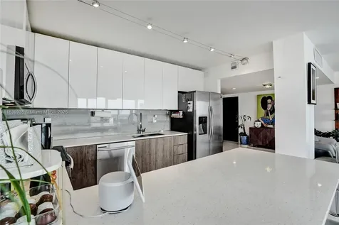 11111 Biscayne Boulevard Miami FL 33181