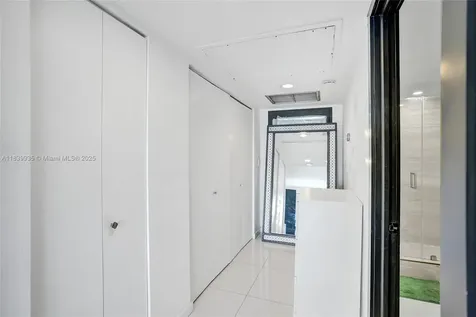 11111 Biscayne Boulevard Miami FL 33181