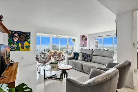 11111 Biscayne Boulevard Miami FL 33181