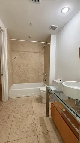 6000 Collins Avenue Miami Beach FL 33140