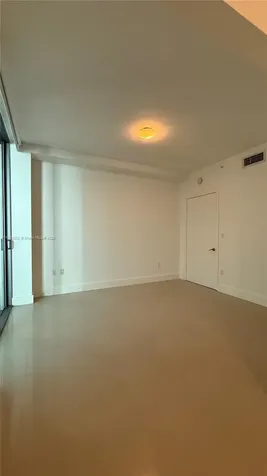 6000 Collins Avenue Miami Beach FL 33140