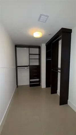6000 Collins Avenue Miami Beach FL 33140