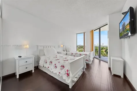 3598 Yacht Club Drive Aventura FL 33180
