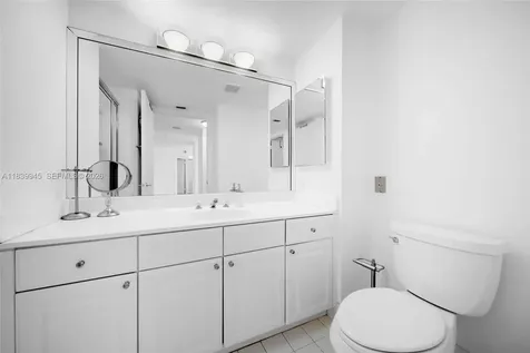 3598 Yacht Club Drive Aventura FL 33180