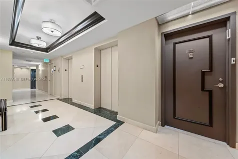 3598 Yacht Club Drive Aventura FL 33180