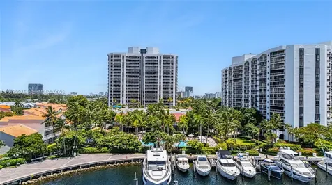 3598 Yacht Club Drive Aventura FL 33180