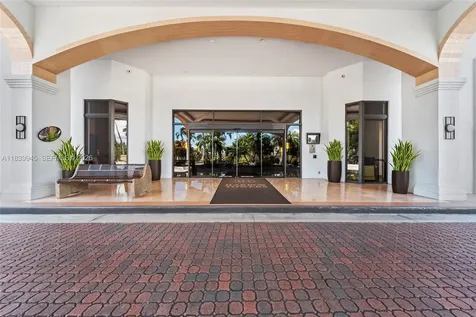3598 Yacht Club Drive Aventura FL 33180