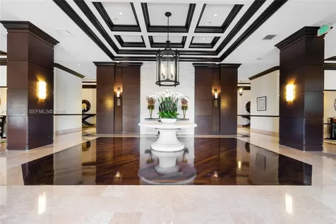 3598 Yacht Club Drive Aventura FL 33180