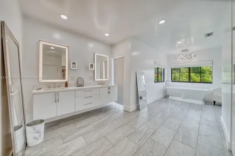 12480 SW 97th Street Miami FL 33186