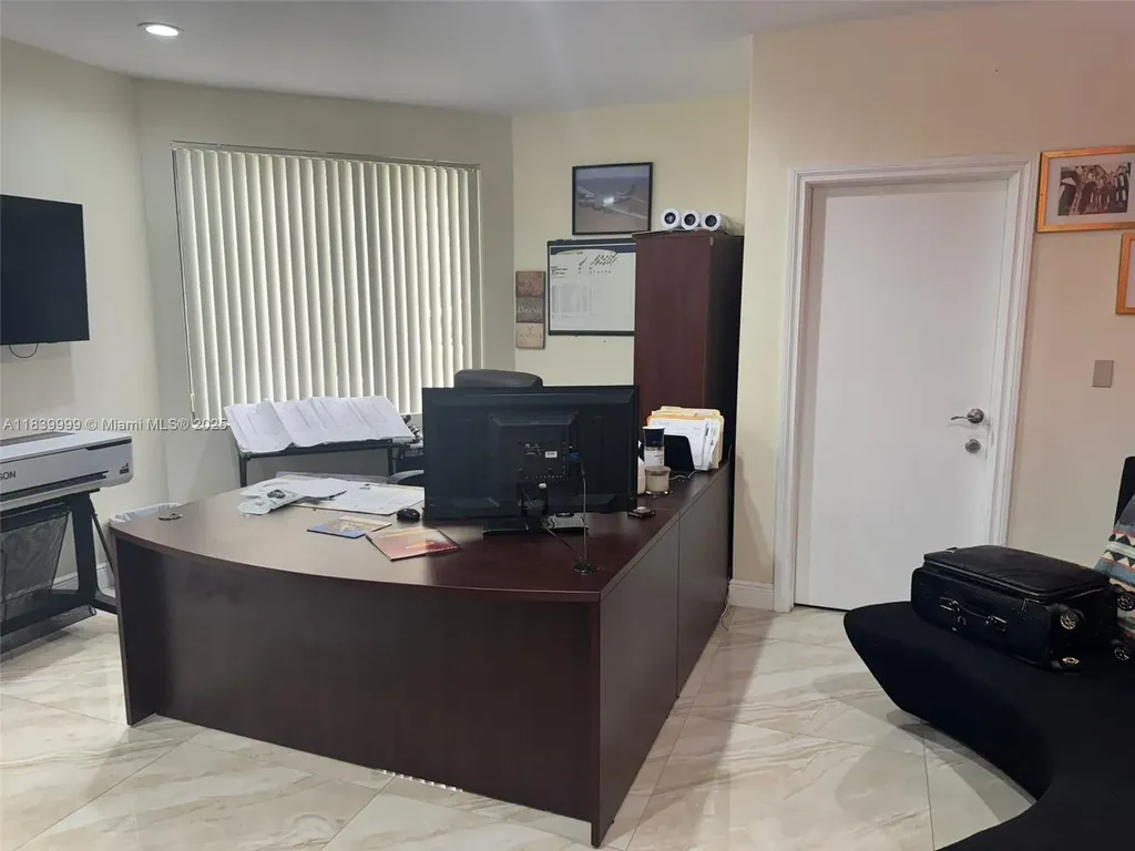 5300 NW 12th Avenue Fort Lauderdale FL 33309