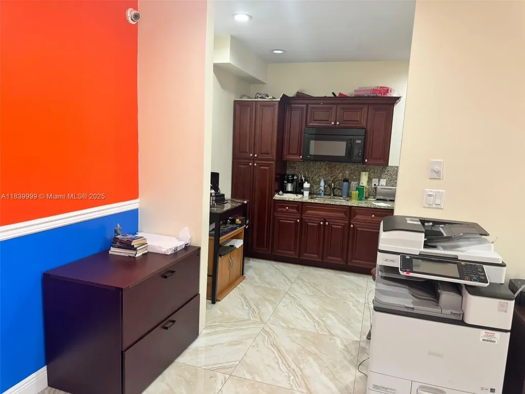 5300 NW 12th Avenue Fort Lauderdale FL 33309