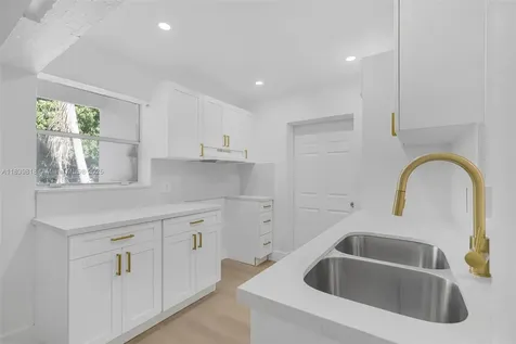 1315 NE 146th Street Miami FL 33161