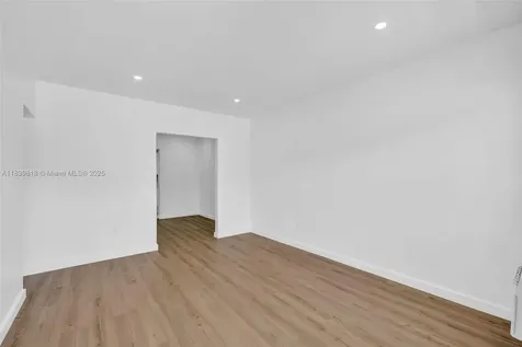 1315 NE 146th Street Miami FL 33161