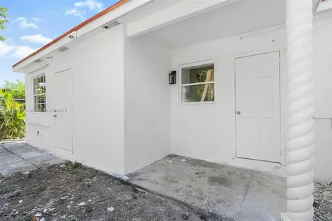 1315 NE 146th Street Miami FL 33161