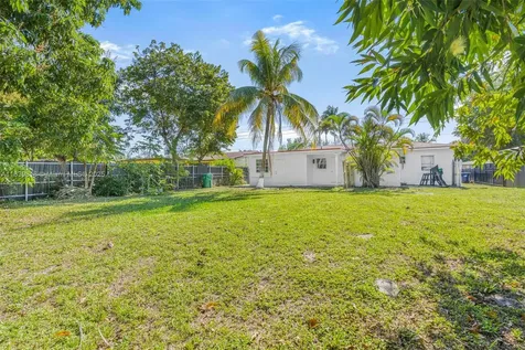1315 NE 146th Street Miami FL 33161