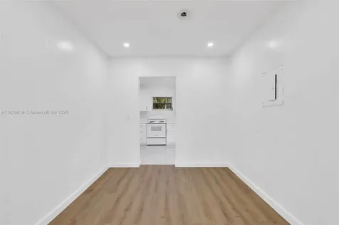 1315 NE 146th Street Miami FL 33161