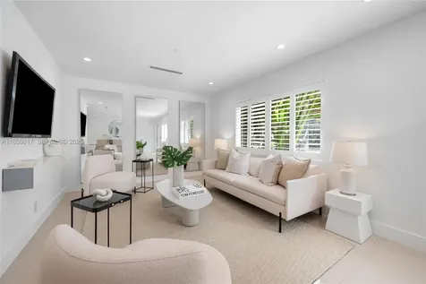 2511 Tequesta Lane Coconut Grove FL 33133