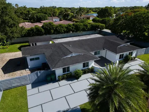 10860 SW 116th Street Miami FL 33176