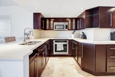 1717 N Bayshore Drive Miami FL 33132