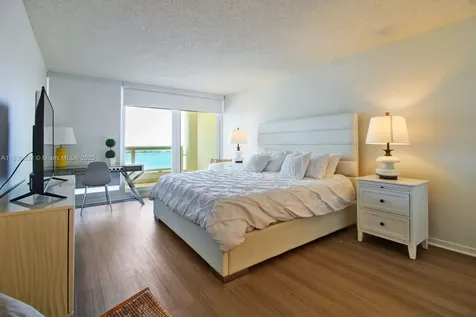 1717 N Bayshore Drive Miami FL 33132