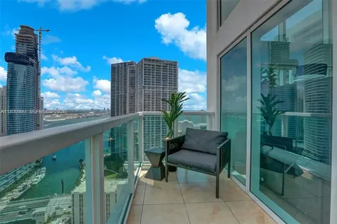 41 SE 5th Street Miami FL 33131