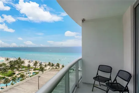 3901 S Ocean Drive Hollywood FL 33019